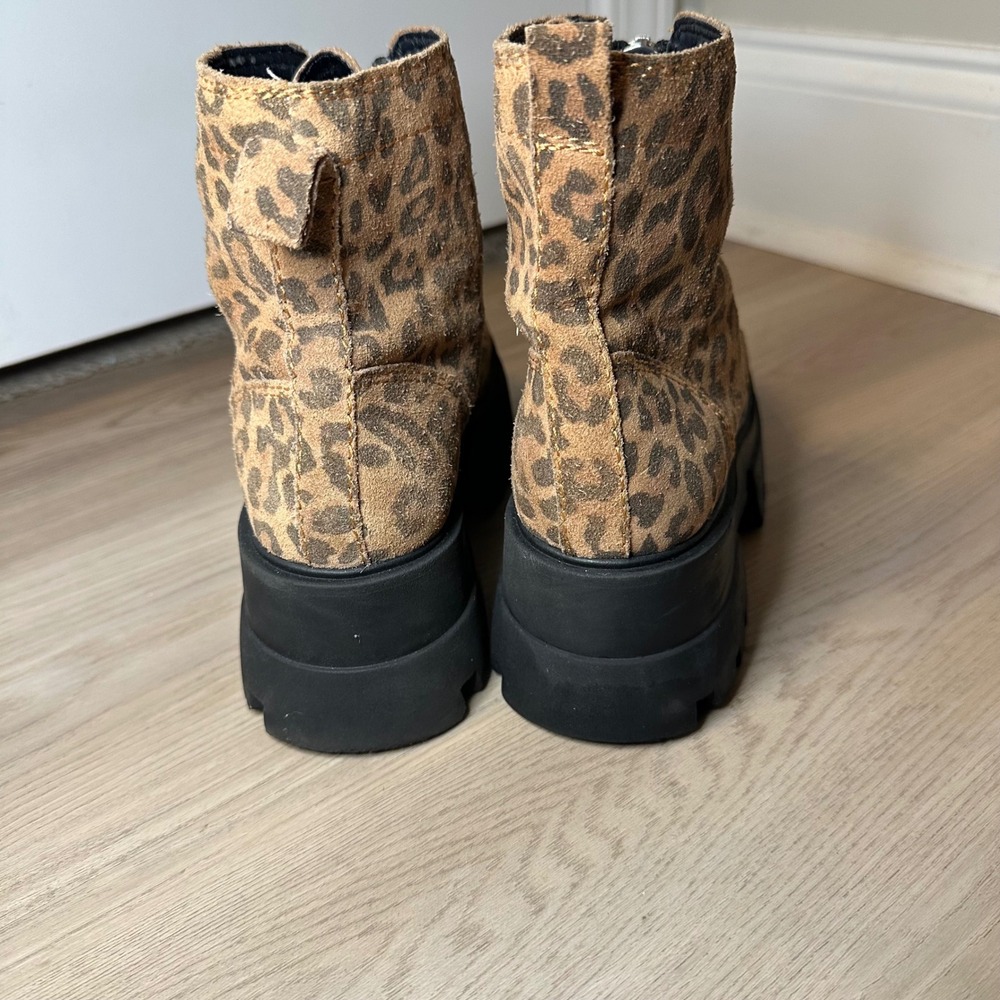 GB Gianni Bini‎ All-Star Leopard Print Suede Lug Sole Platform Booties US Sz 6 - Picture 4 of 7